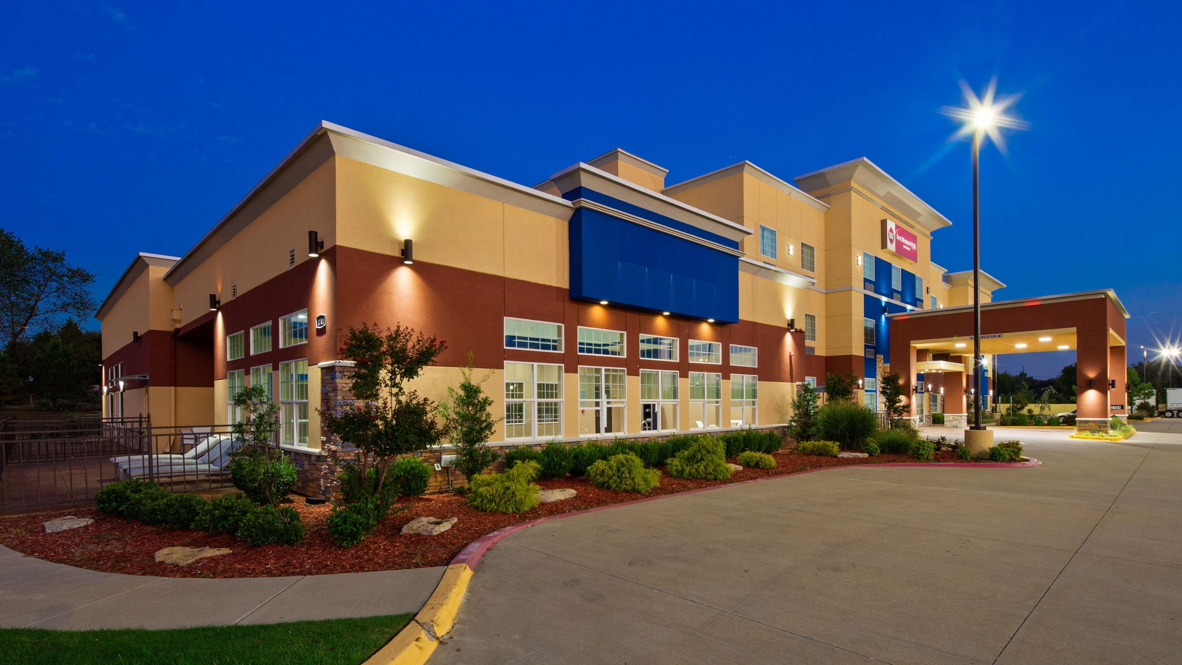 Best Western Plus Inn Of Muskogee Buitenkant foto