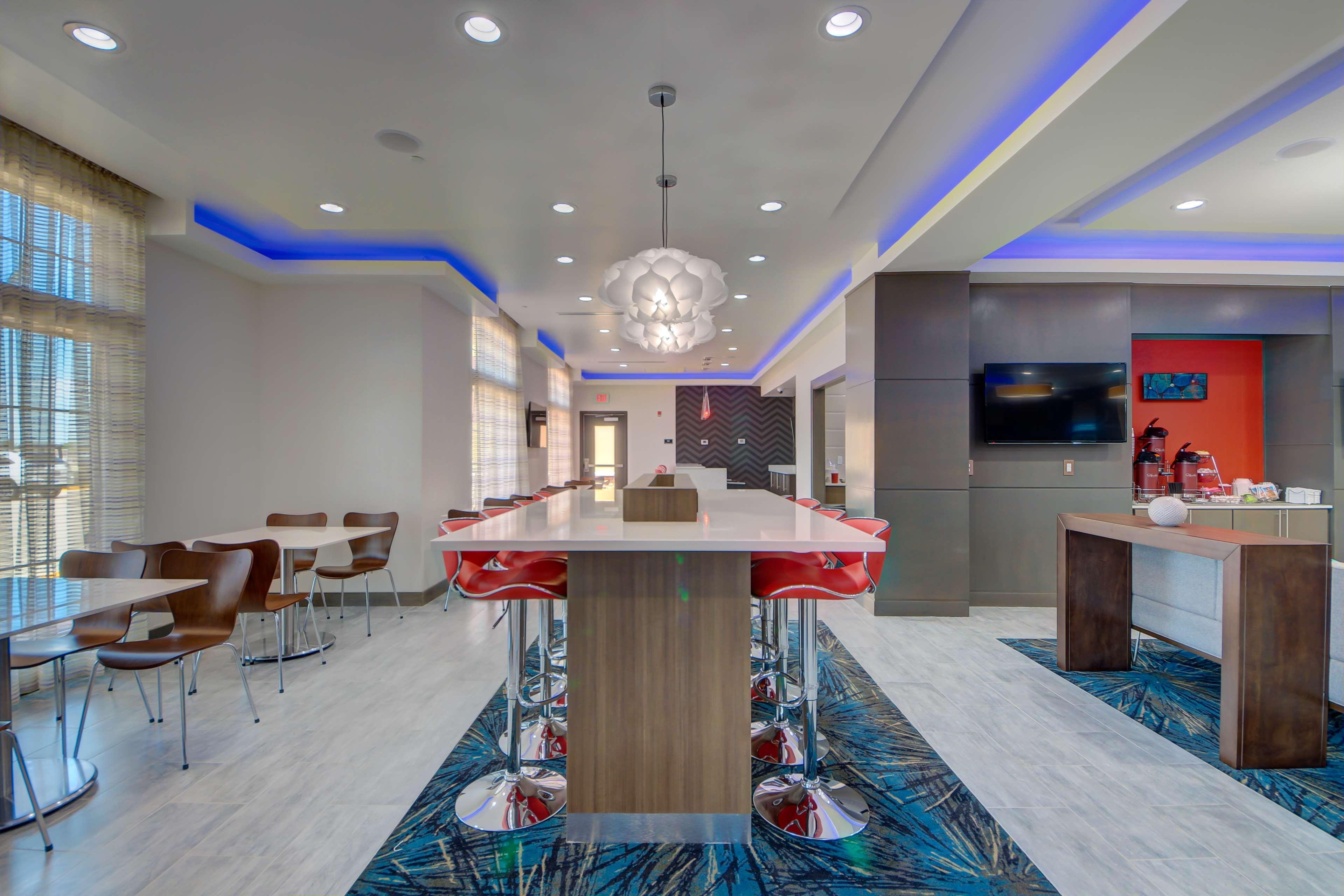 Best Western Plus Inn Of Muskogee Buitenkant foto